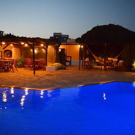 Tzane Studios & Apartments - Steps Away From Golden Beach Chrisi Akti  Exterior foto