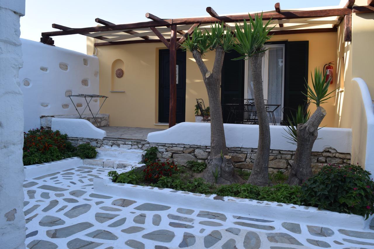 Tzane Studios & Apartments - Steps Away From Golden Beach Chrisi Akti  Exterior foto